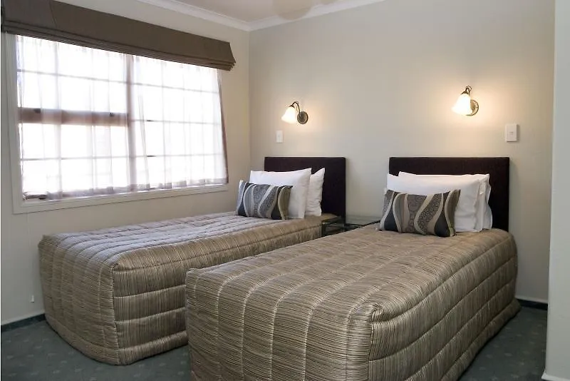 Motel Silver Fern Rotorua Suites & Spa