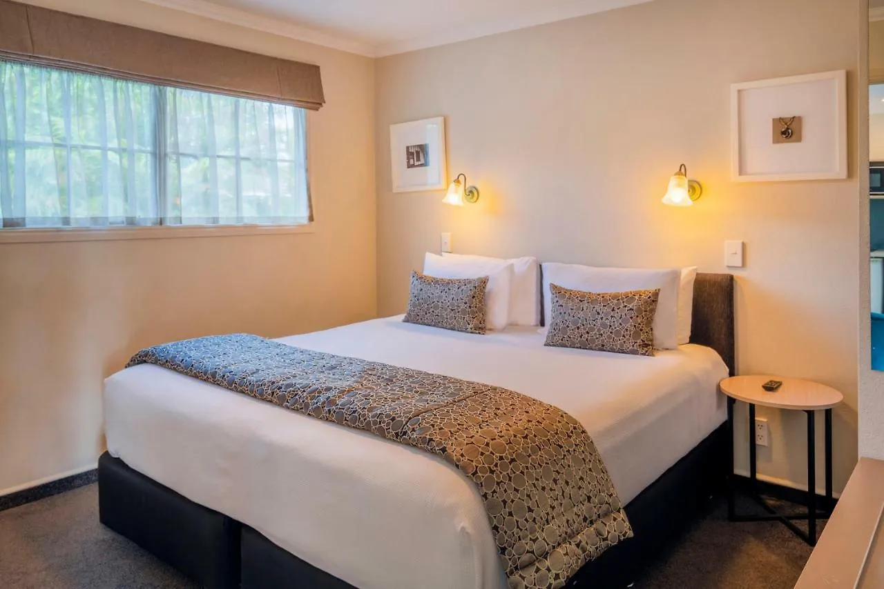 Silver Fern Rotorua Suites & Spa Motel