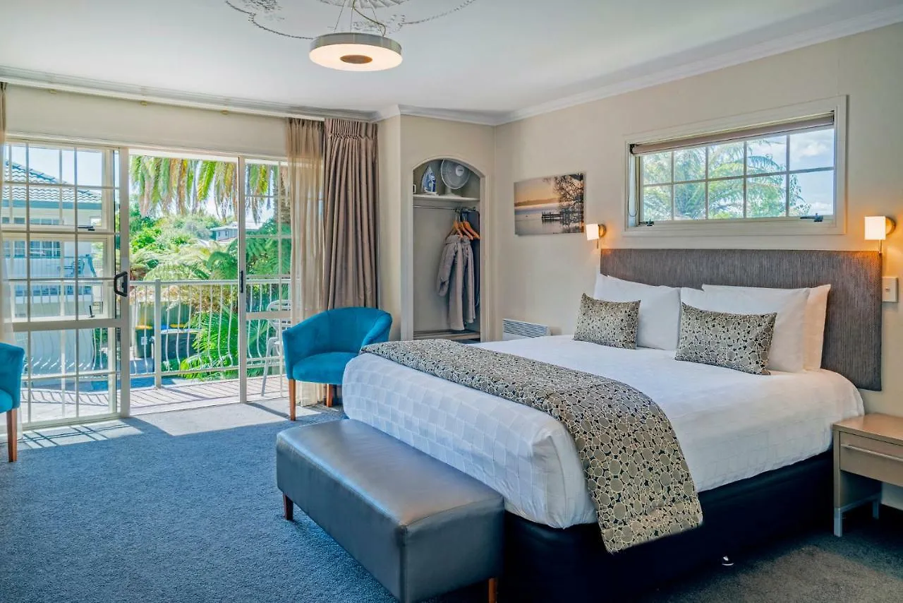 Silver Fern Rotorua Suites & Spa