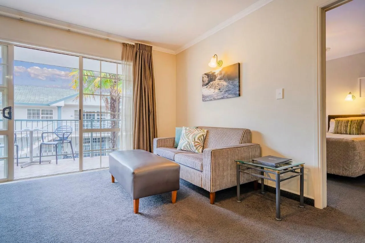 Silver Fern Rotorua Suites & Spa Motel