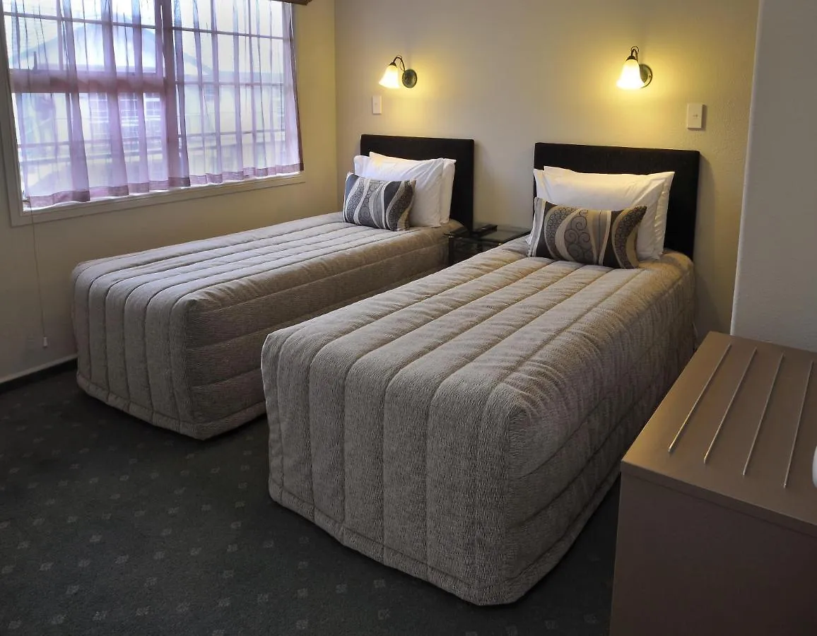 Silver Fern Rotorua Suites & Spa