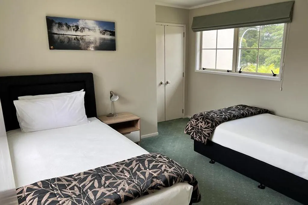 Silver Fern Rotorua Suites & Spa