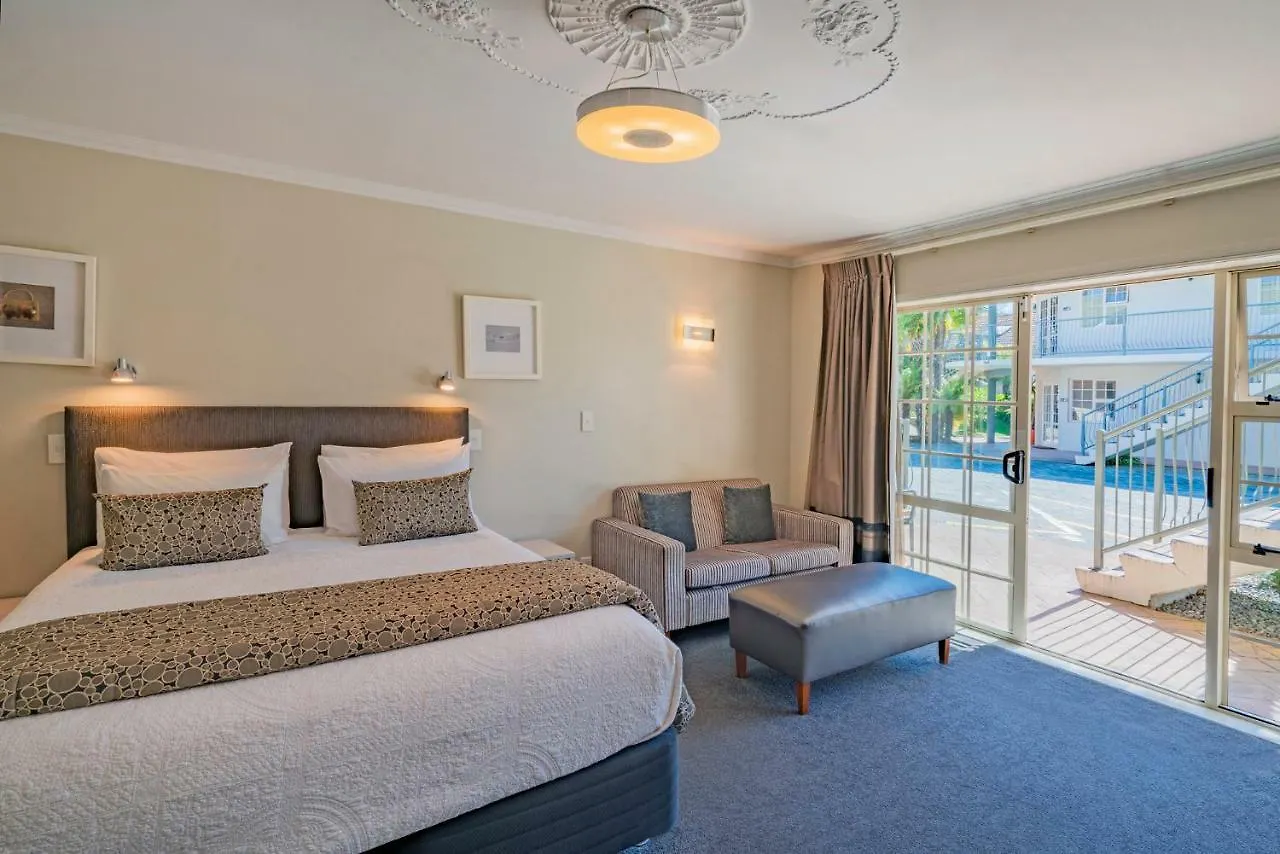 Motel Silver Fern Rotorua Suites & Spa