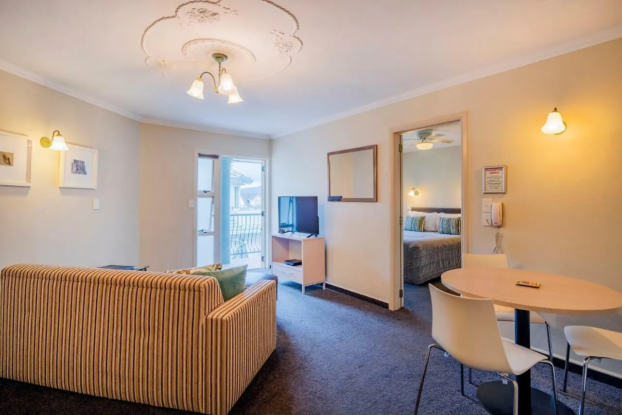 Silver Fern Rotorua Suites & Spa 5*,