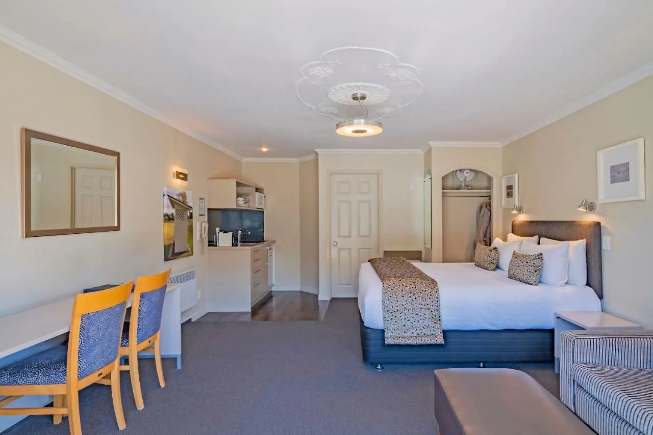 ***** Мотель Silver Fern Rotorua Suites & Spa Новая Зеландия